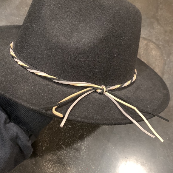 Women’s Casual Fedora Hat - Picture 7 of 9